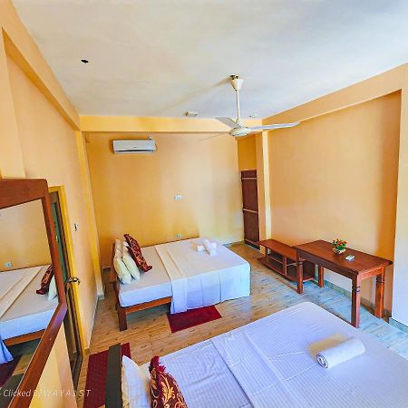 Hôtel Jay'S Avenue à Uda Walawe Extérieur photo