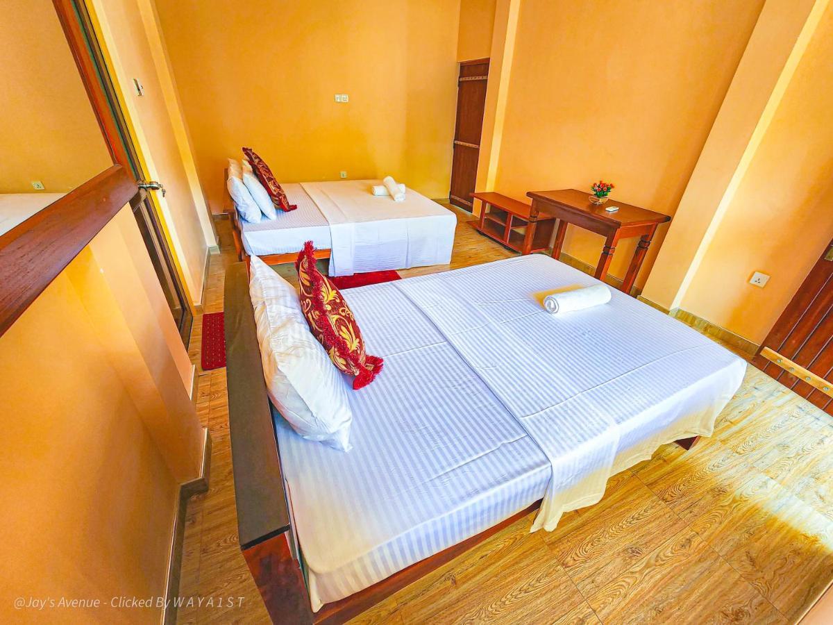 Hôtel Jay'S Avenue à Uda Walawe Extérieur photo