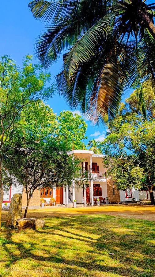 Hôtel Jay'S Avenue à Uda Walawe Extérieur photo