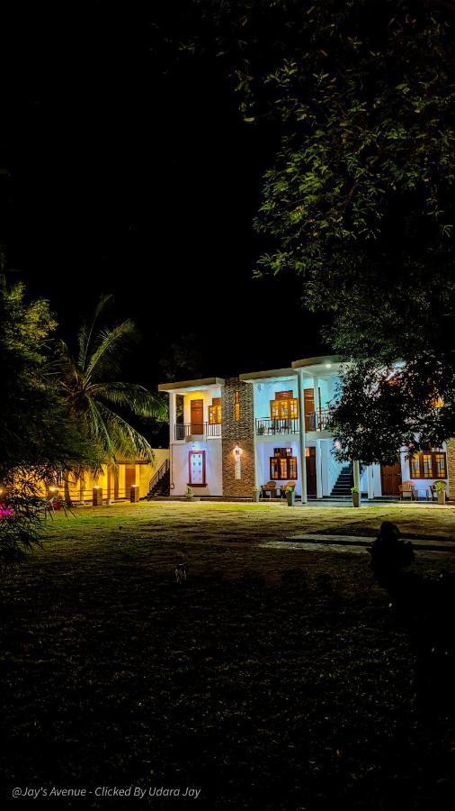 Hôtel Jay'S Avenue à Uda Walawe Extérieur photo