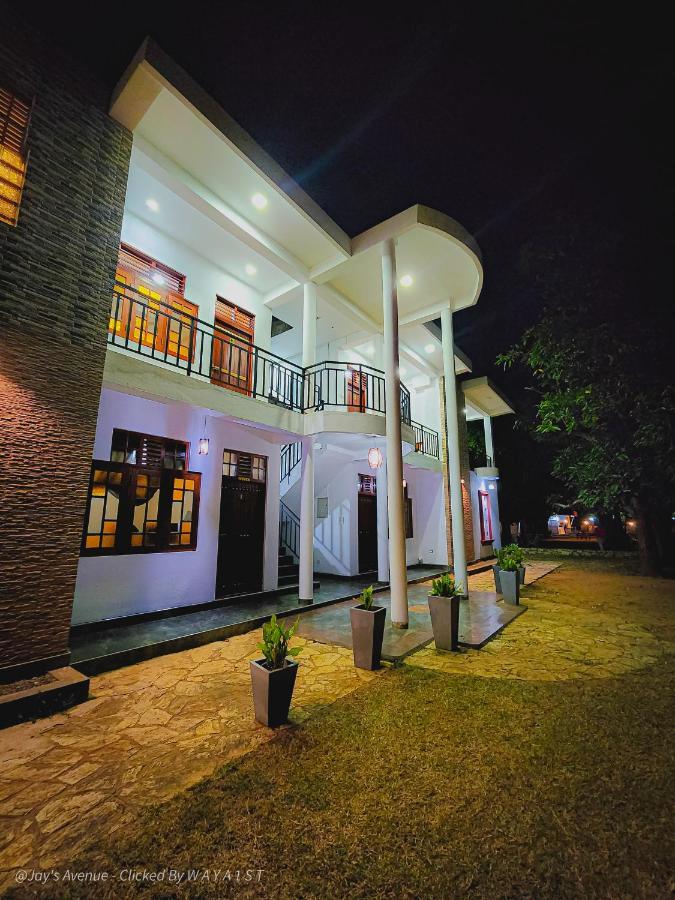 Hôtel Jay'S Avenue à Uda Walawe Extérieur photo
