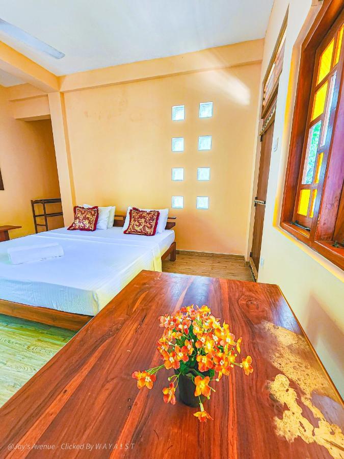 Hôtel Jay'S Avenue à Uda Walawe Extérieur photo