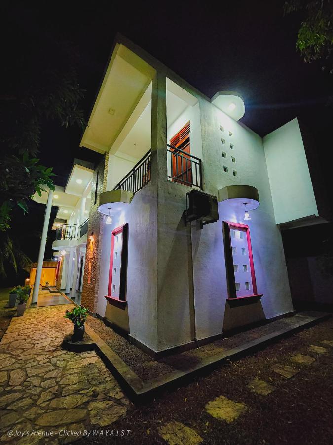 Hôtel Jay'S Avenue à Uda Walawe Extérieur photo