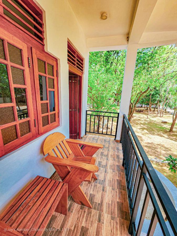 Hôtel Jay'S Avenue à Uda Walawe Extérieur photo